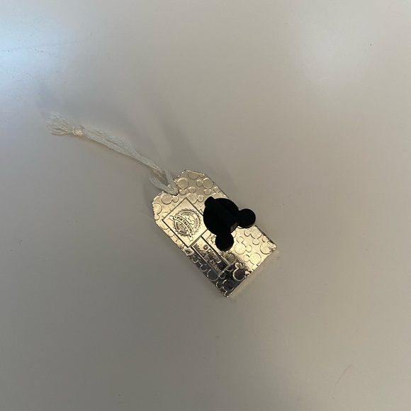 Mickey Pin - Picture 2 of 2